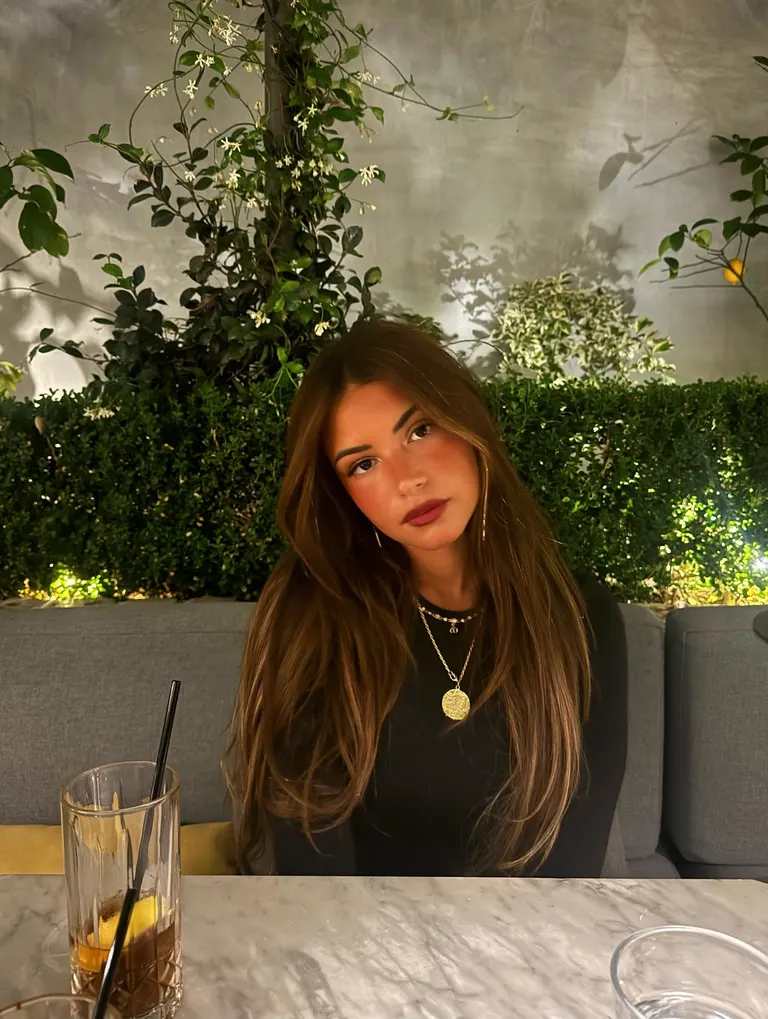 Luxury · Elegant restaurant evening, example 2 of 3