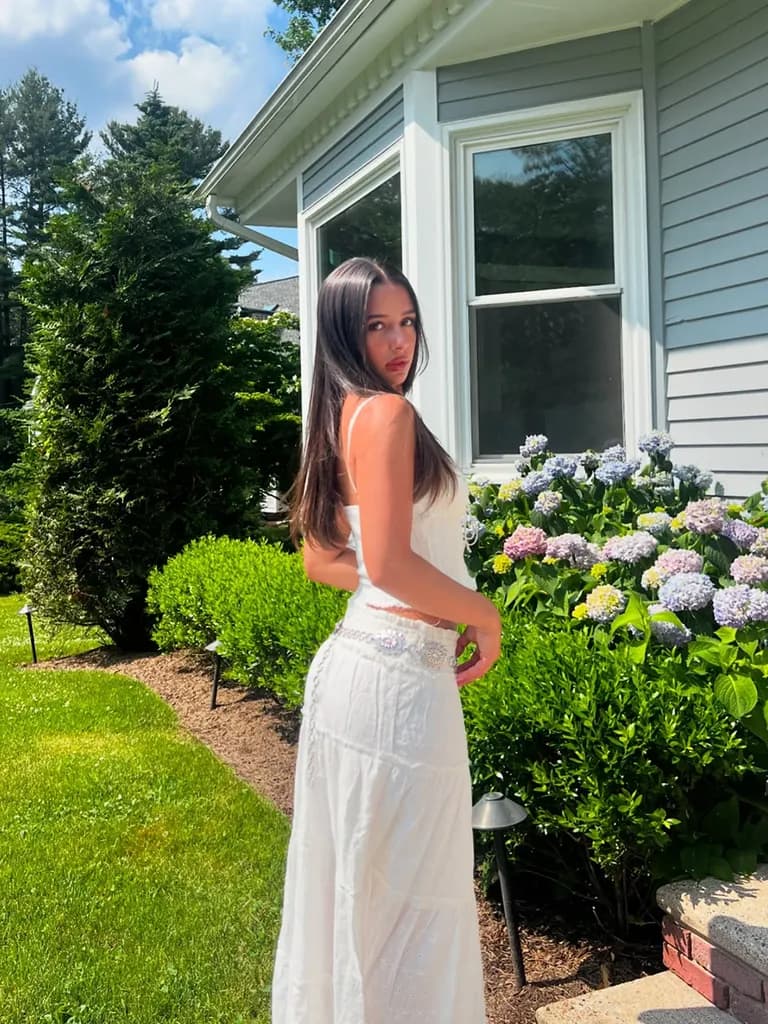 Girl next door · Hydrangea Garden Style, example 2 of 5