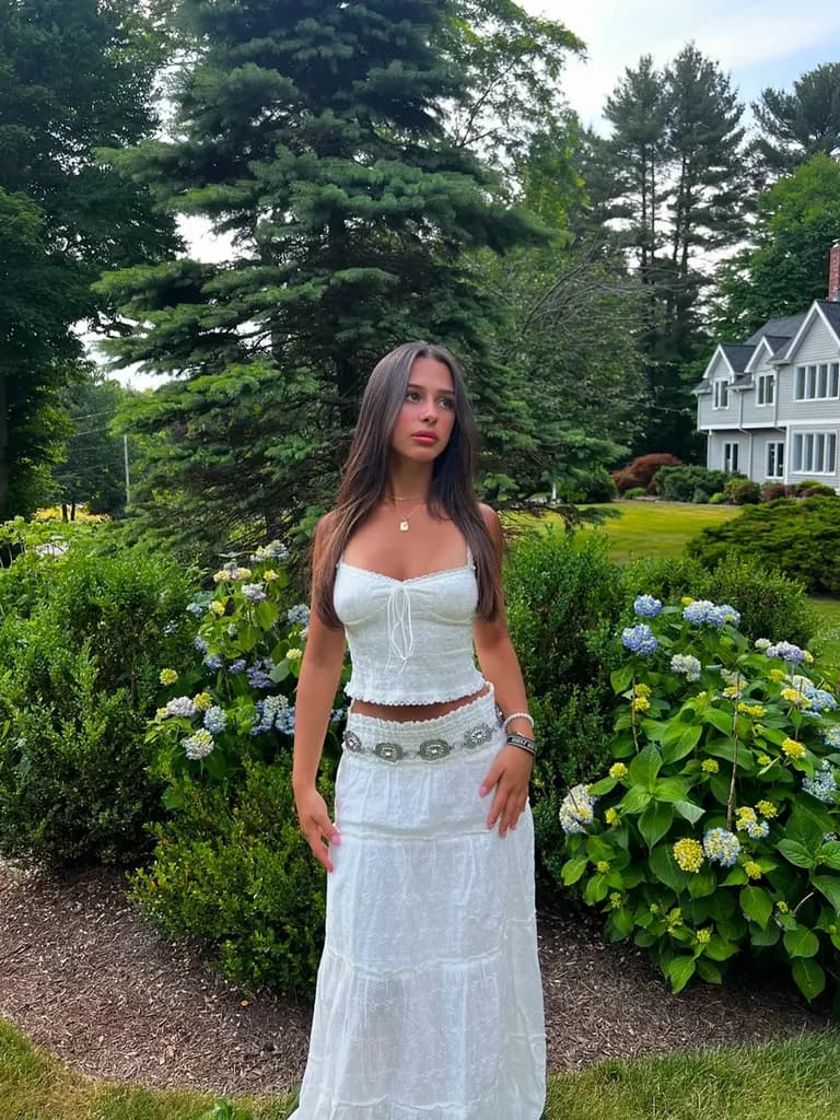 Girl next door · Hydrangea Garden Style, example 4 of 5