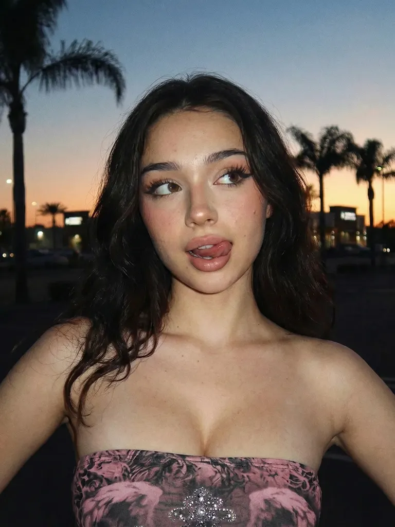 E-girl · Sunset Parking Lot Fit, example 3 of 3