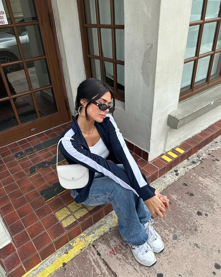 Lifestyle · Sporty Street Style, example 3 of 5